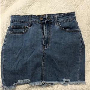 Lulus Denim skirt